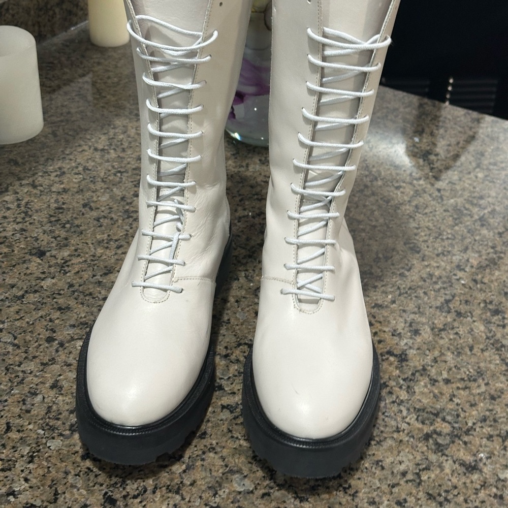 Elegant White Lace-Up Women's Boots